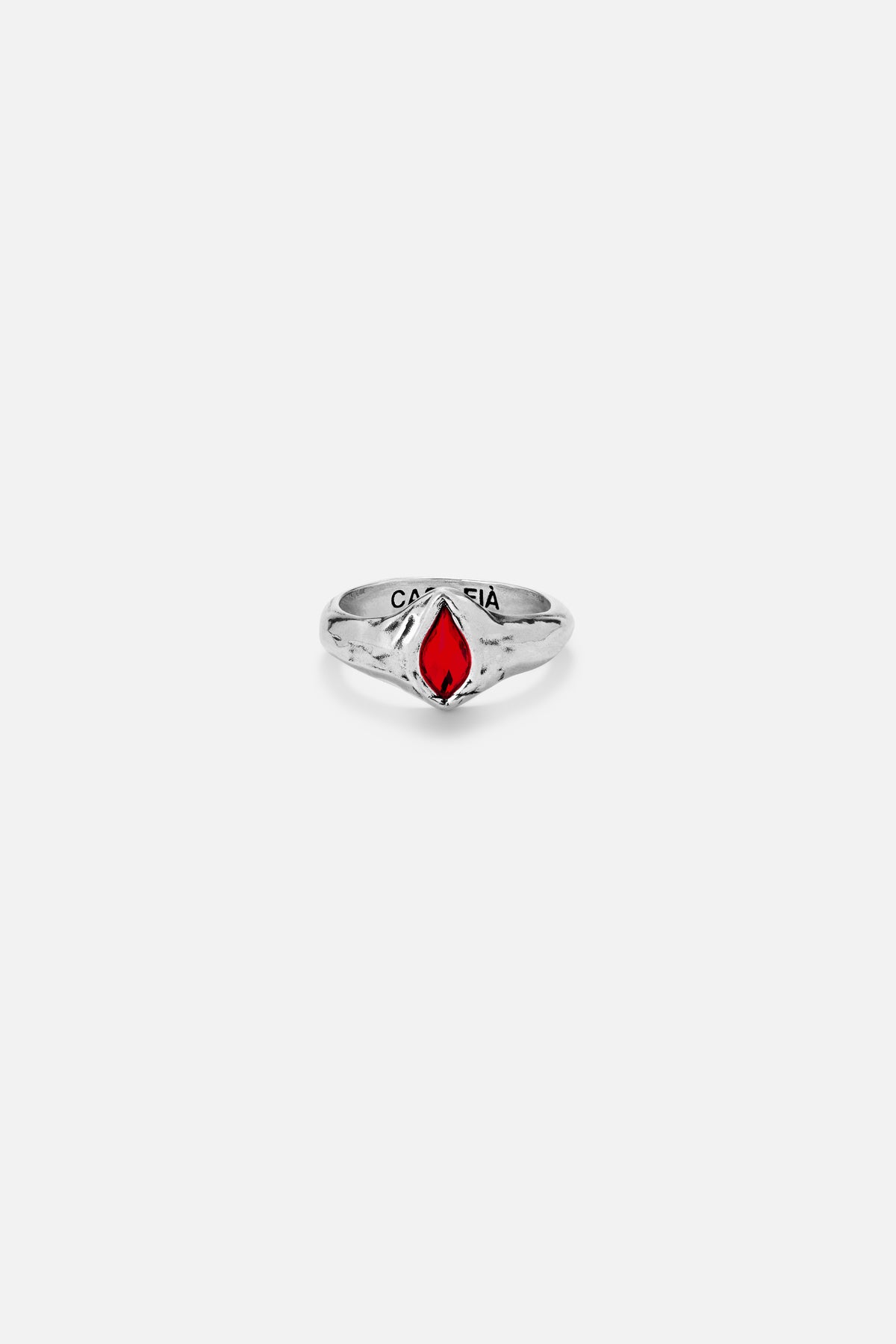 CAS DEIÀ GOTA RING RED, handcrafted ring with a silver finish