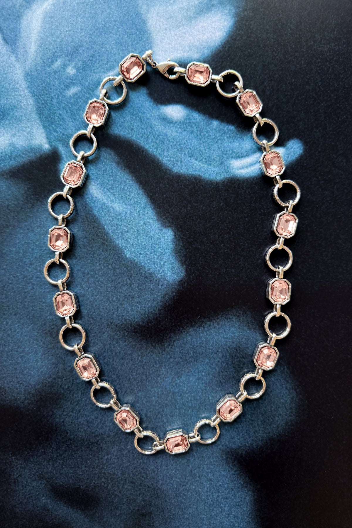 CATALINA NECKLACE LIGHT PEACH