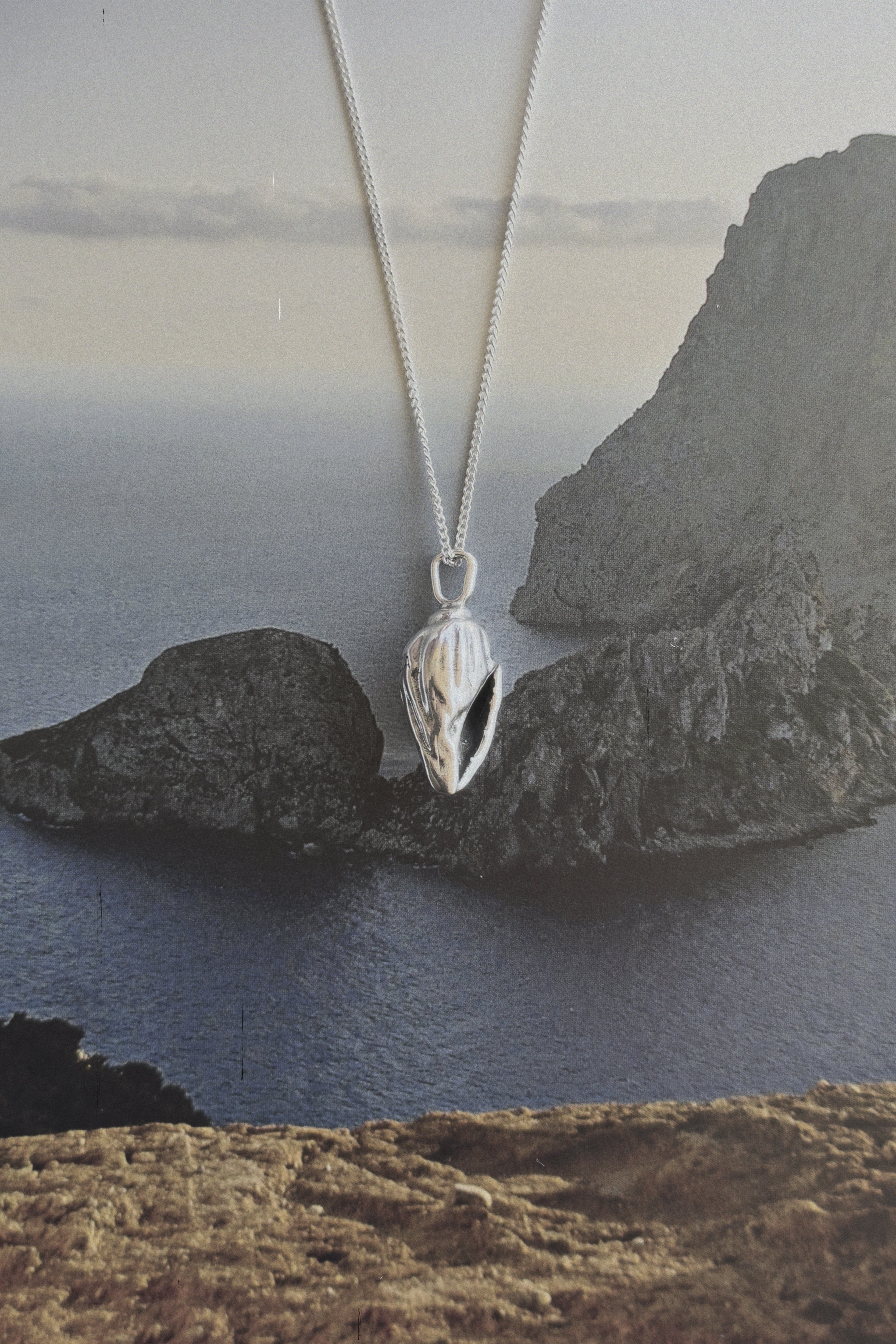 Caracola Necklace — Silver, handcrafted in Spain