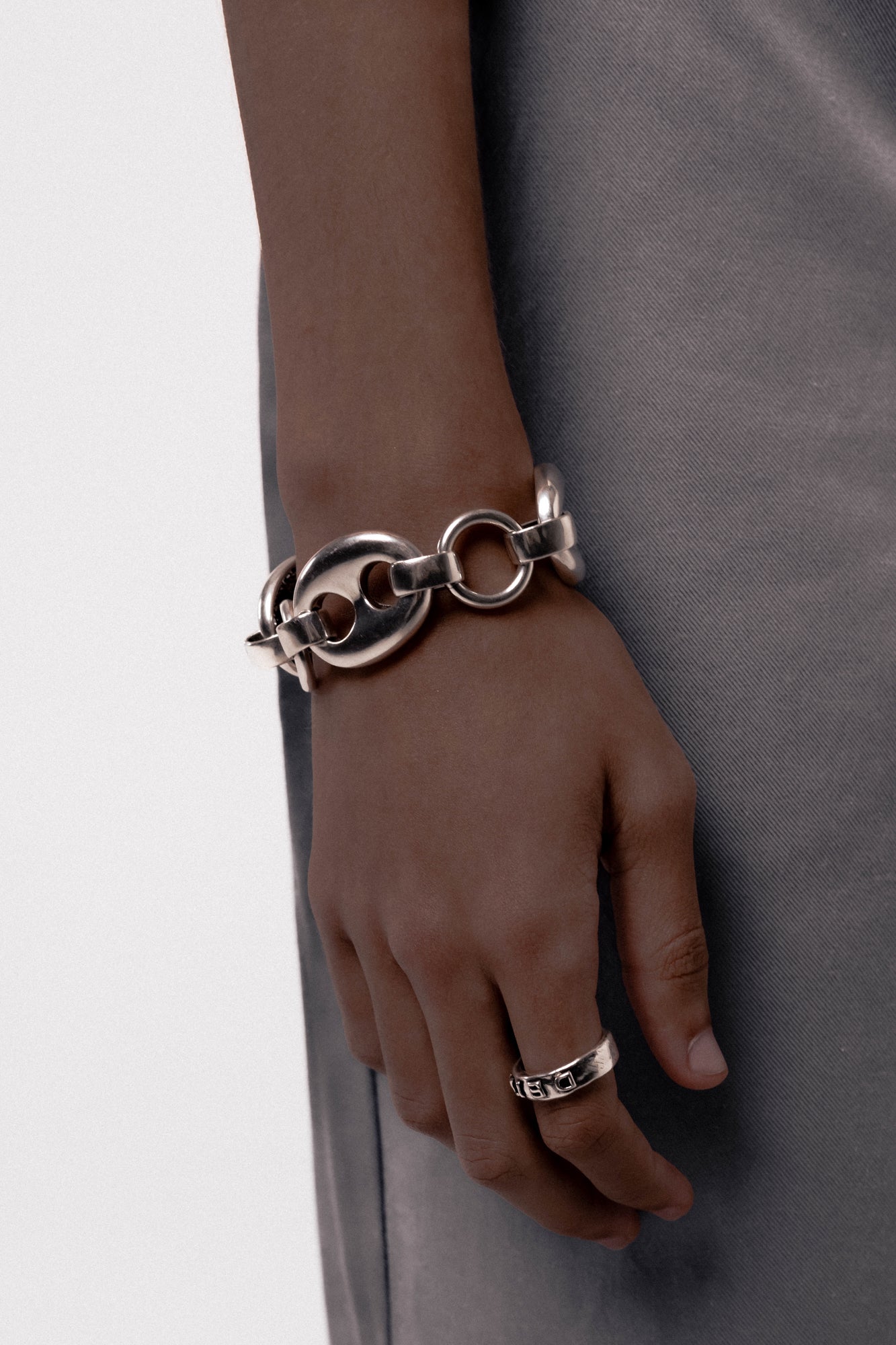 Cráneo Bracelet — Silver, handcrafted in Spain