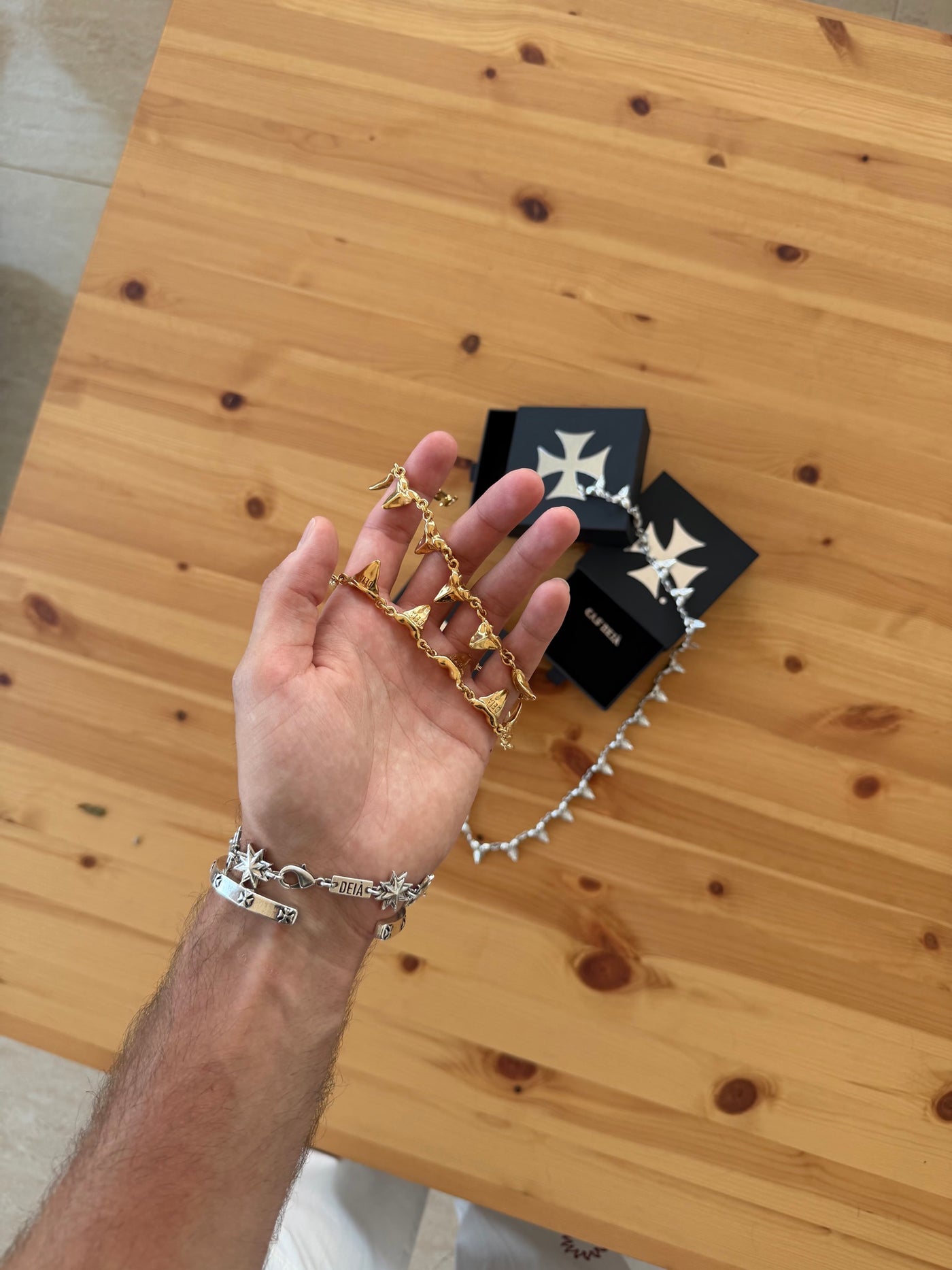 Worn by creators - Mako Necklace