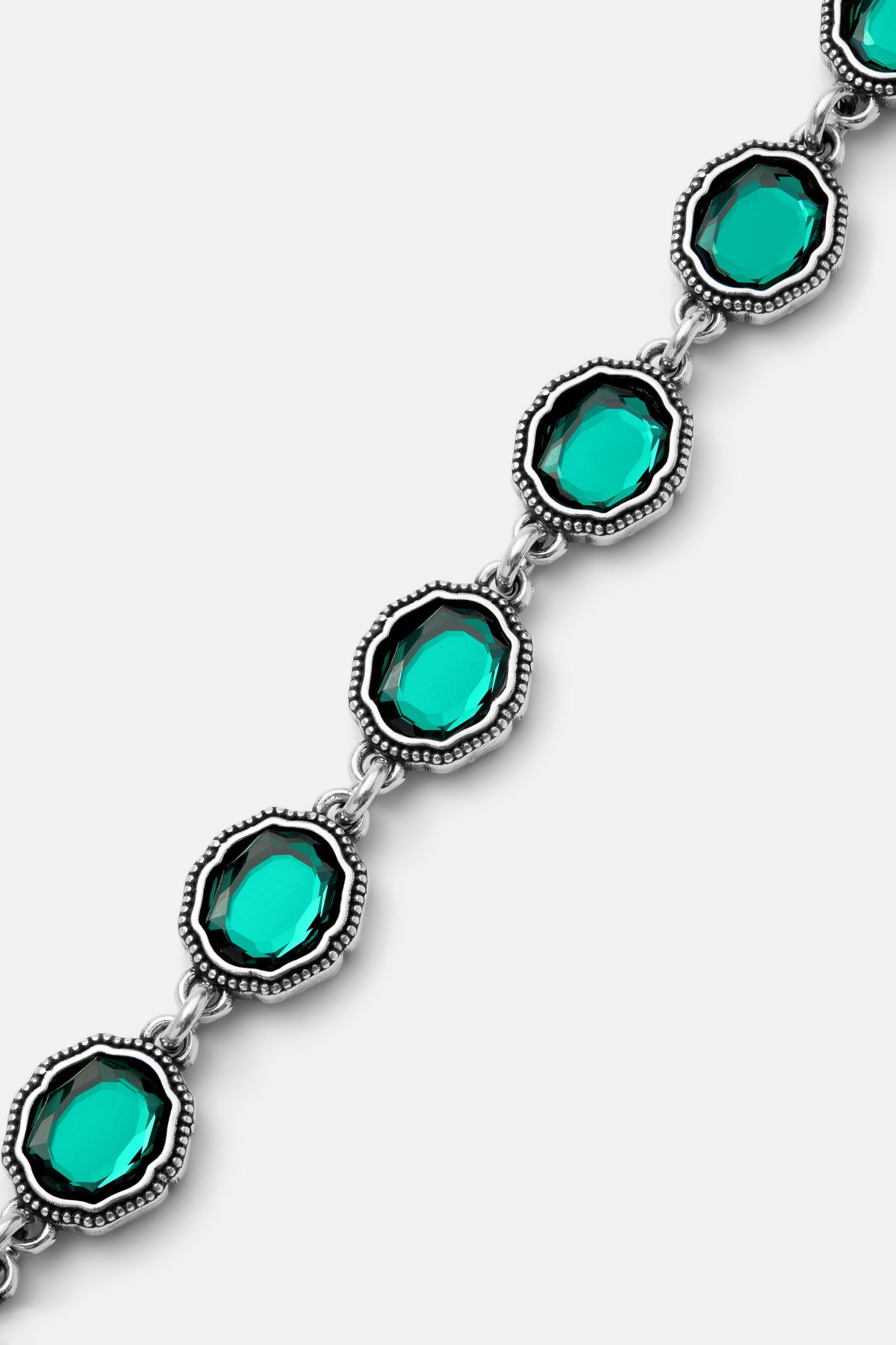 CAS DEIÀ VERDE MARE BRACELET, close-up of the green stones, silver finish